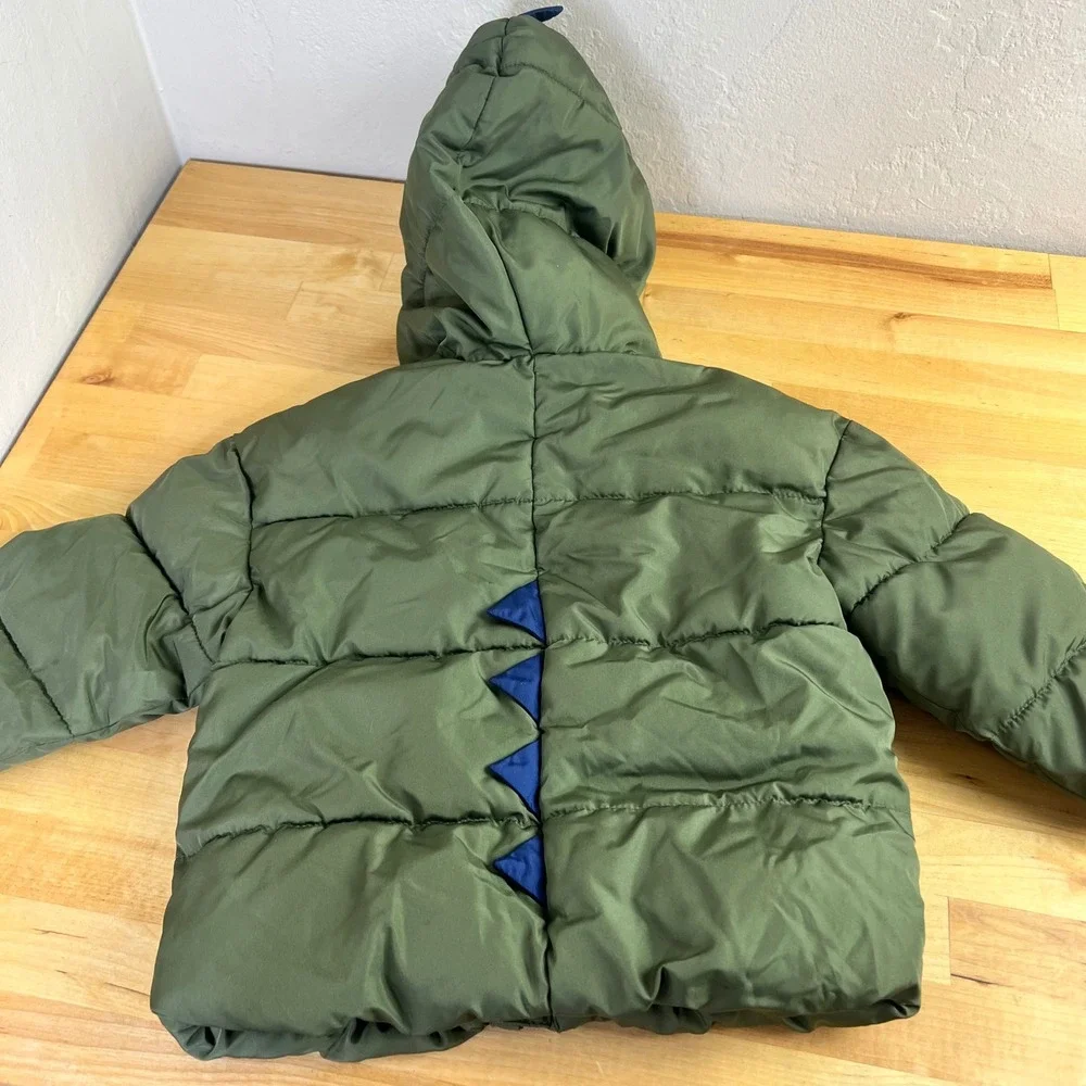 Old Navy Star Wars Boys Bundle Size 2T Cold Weather Puffer Jacket‎ Henley Top